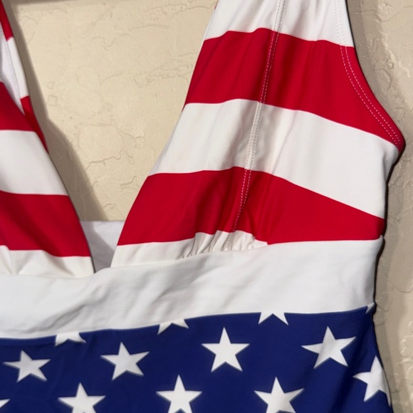 Dixxon American flag one piece swimsuit size large - Picture 3 of 8